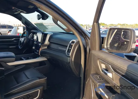 2019 Ram 1500 Laramie 4X2 5'7 Box from USA, damaged, VIN 1C6RREJT7KN792423